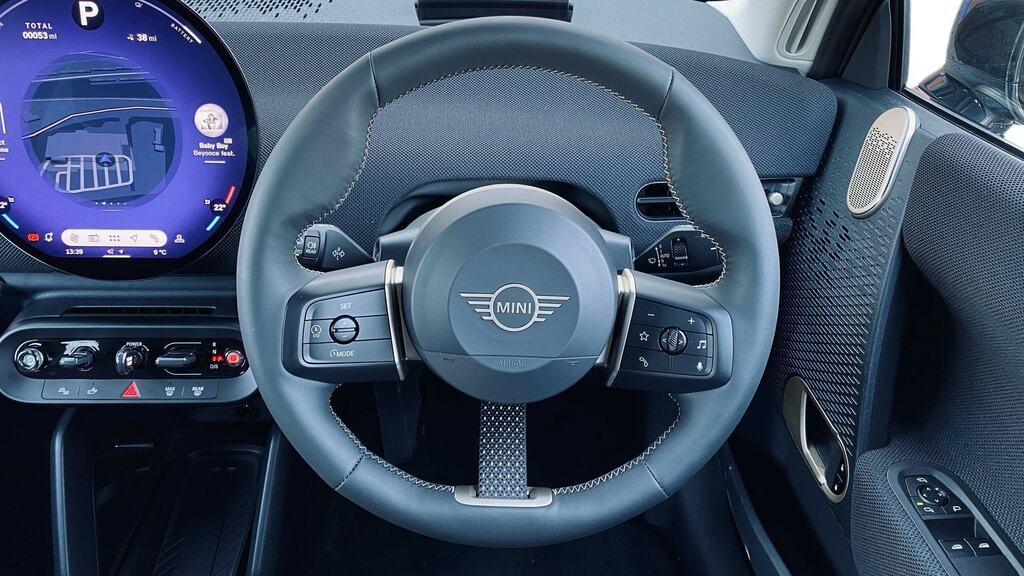 Mini Hatch 135Kw E Classic Level 2 41Kwh CV75VLU Silver #5