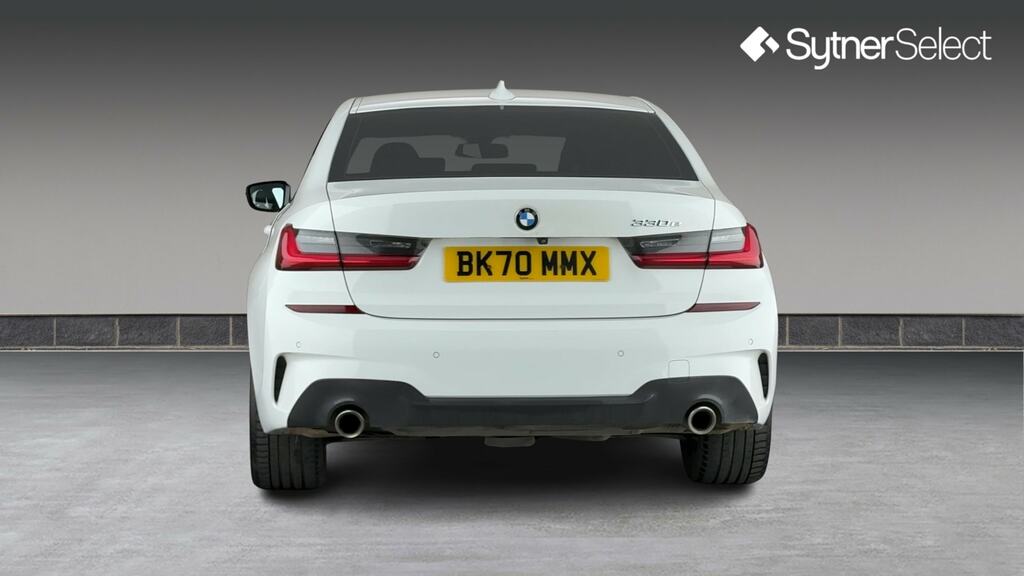 BMW 3 Series 330E M Sport BK70MMX White #5