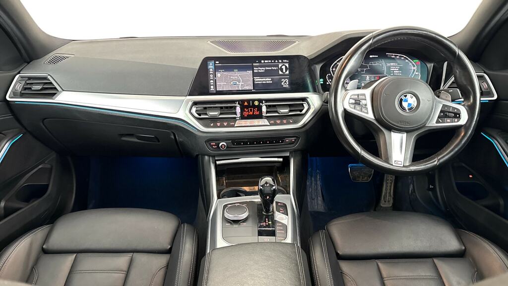 BMW 3 Series 330E M Sport BK70MMX White #6
