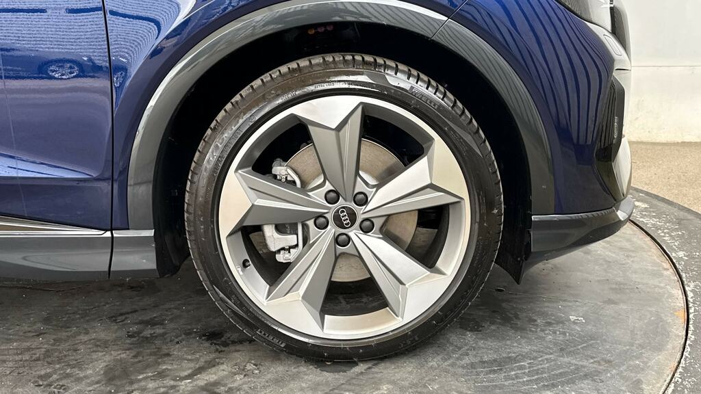 Audi Q4 E Tron 210Kw 45 82Kwh Black Edition Tech Pack YK26HHP Blue #5