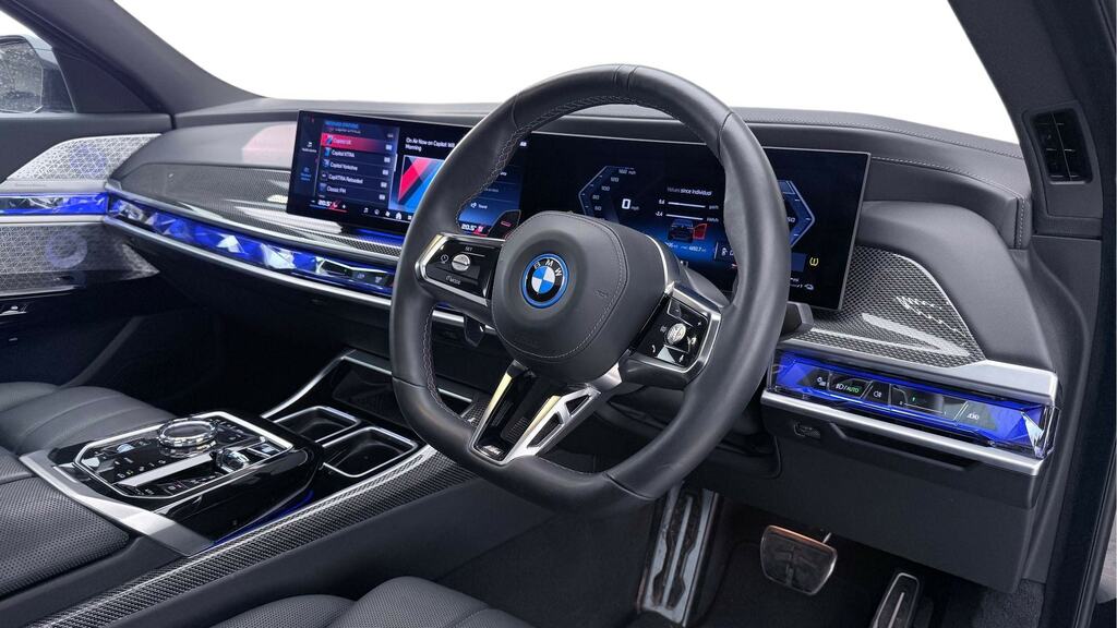 BMW 7 Series M760e Xdrive Ultimate Pack Black #6