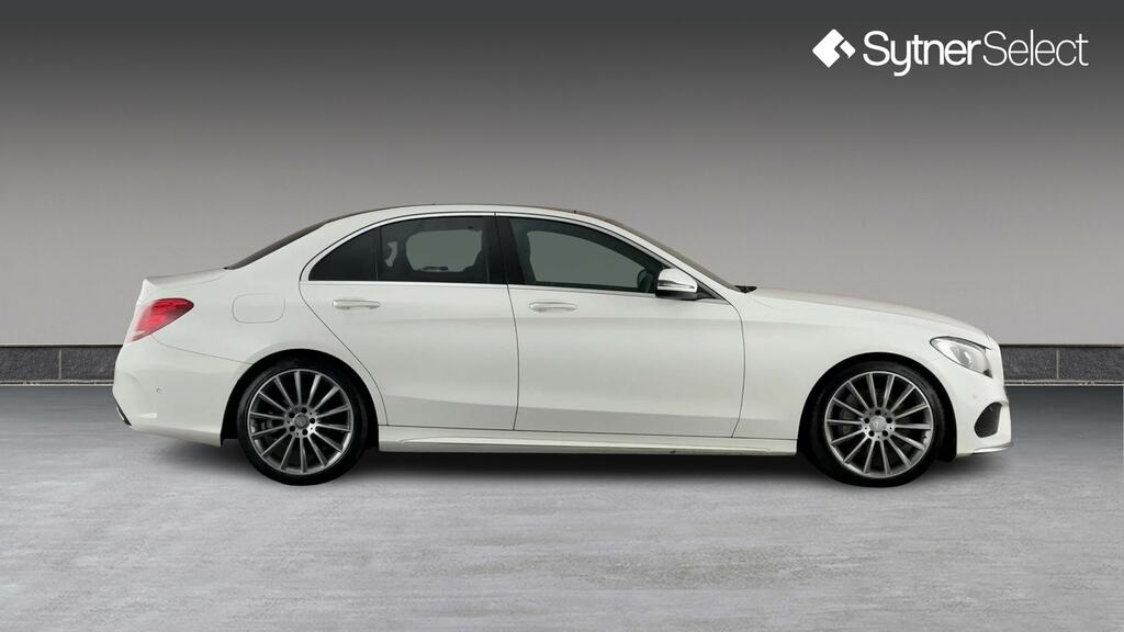 Mercedes-Benz C Class C250d Amg Line Premium Plus LY65TYV White #3