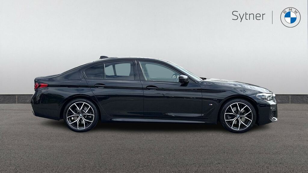 BMW 5 Series 520D Mht M Sport Step RV23XLP Black #3