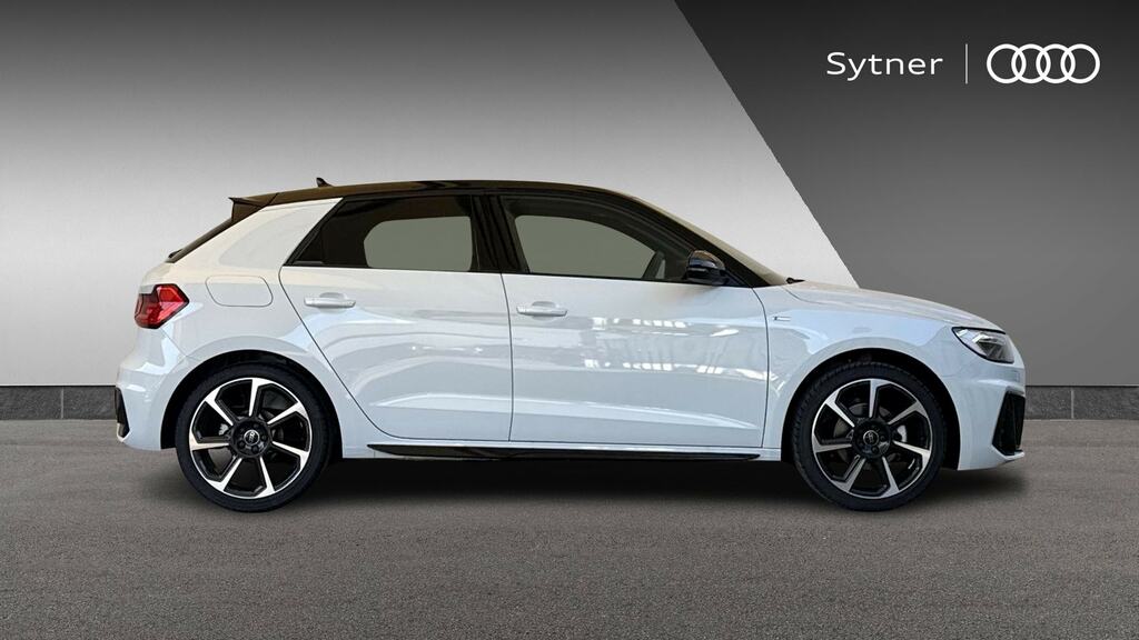 Audi A1 35 Tfsi Black Edition S Tronic YK26HHW White #4