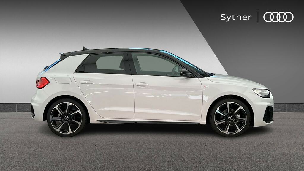 Audi A1 35 Tfsi Black Edition S Tronic Tech Pack Pro FN26APY White #4