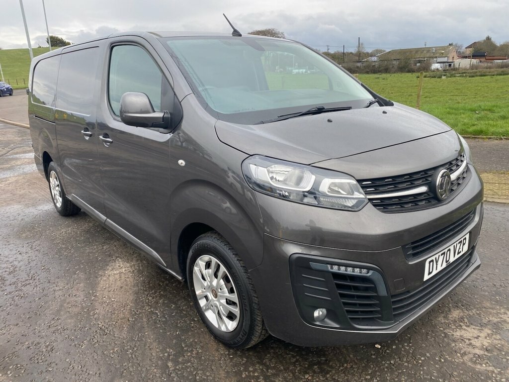 Vauxhall Vivaro 1.5L Sportive Grey