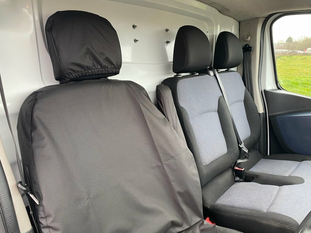 Vauxhall Vivaro 1.6L Null White #6