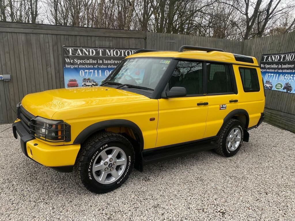 Land Rover Discovery 2.5 Td5 Gs Station Wagon WN04ZZG Yellow #3