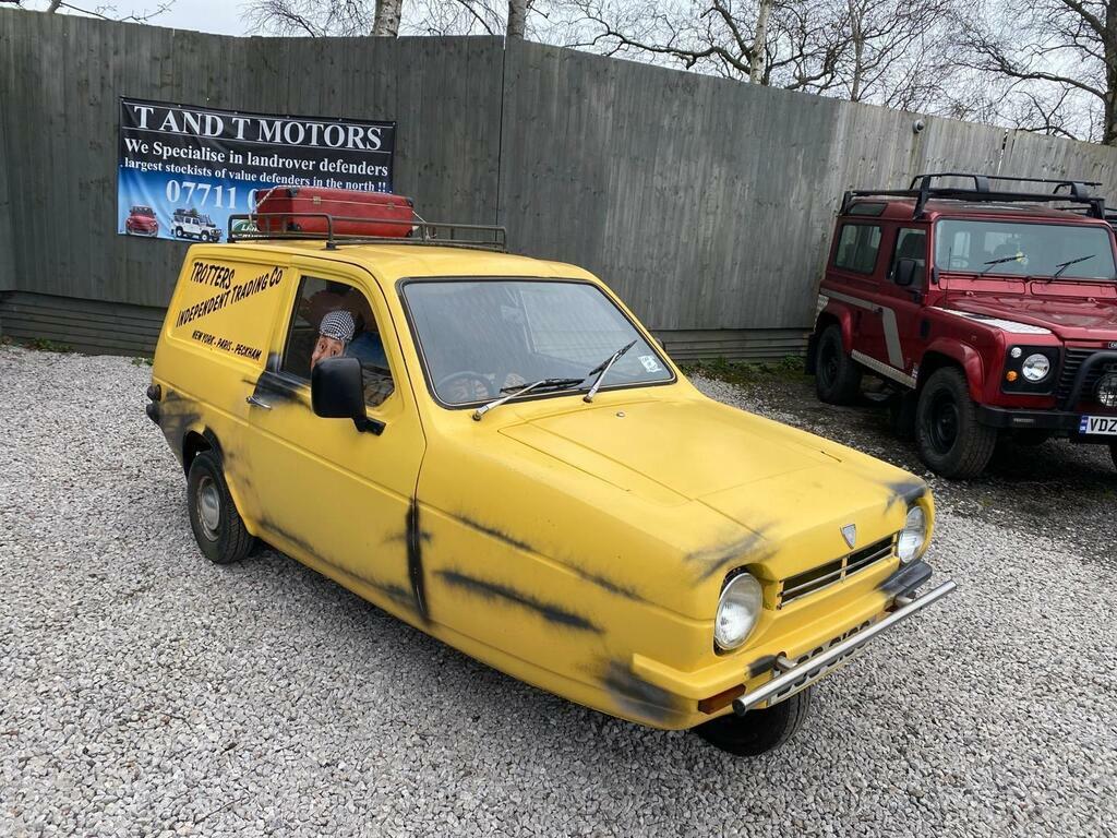 Reliant Regal 0.9 DC03IOS Yellow #6