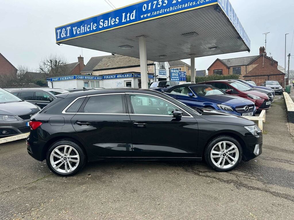 Audi A3 Sportback 40 Tfsi E Sport FL71VVJ Black #5