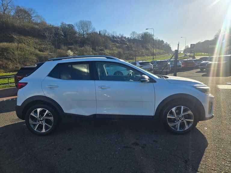 Kia Stonic 1.0T Gdi 48V 98 Gt-line S Dct HJ74ZPL White #2