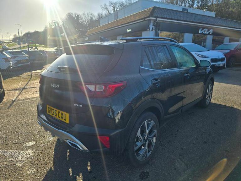Kia Stonic 1.0T Gdi 48V 98 Gt-line S Dct GV25CXU Black #3