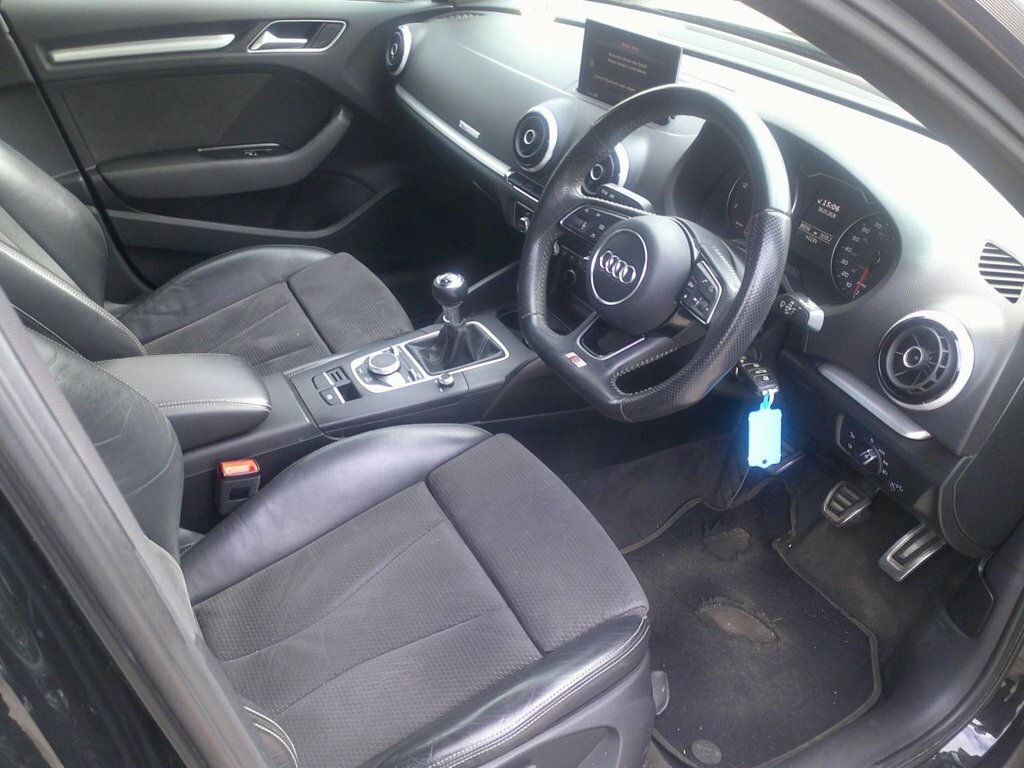 Audi A3 1.6L S Line RO17UKL Black #5