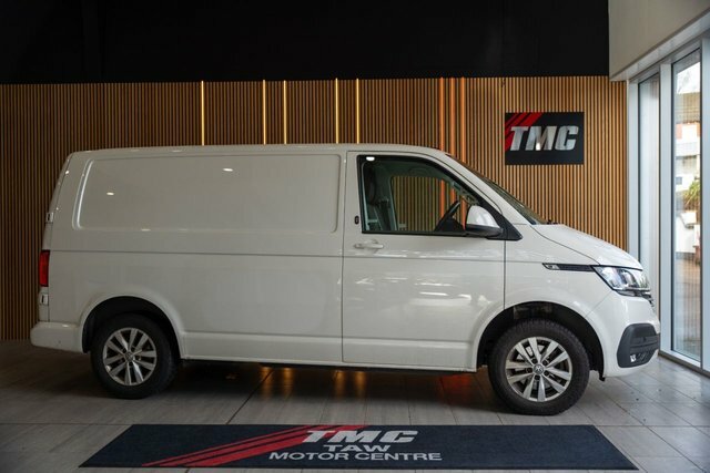 Volkswagen Transporter 2024 2.0 Tdi T28 Highline Panel Van Dsg White