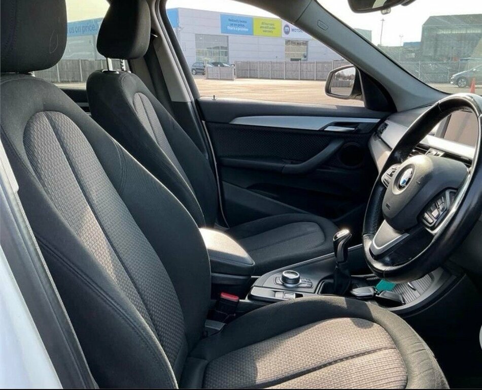 BMW X1 2L Se NA17VMF White #5