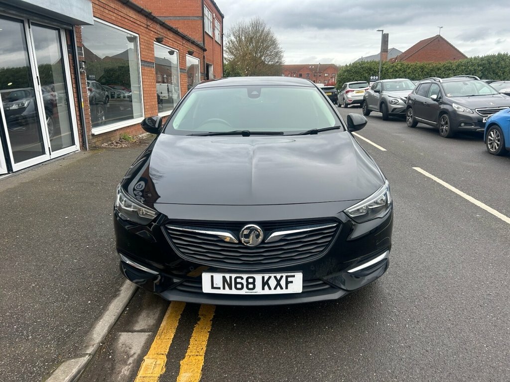 Vauxhall Insignia 1.5L Design Nav Black #3