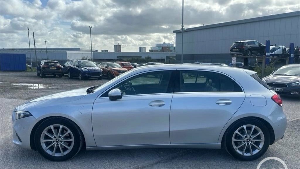 Mercedes-Benz A Class 1.5L Sport KP68UJK Silver #2