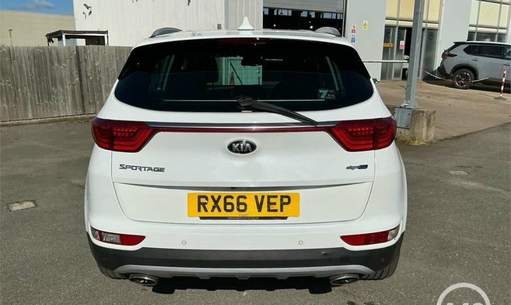 Kia Sportage 1.6L Gt-line RX66VEP White #3