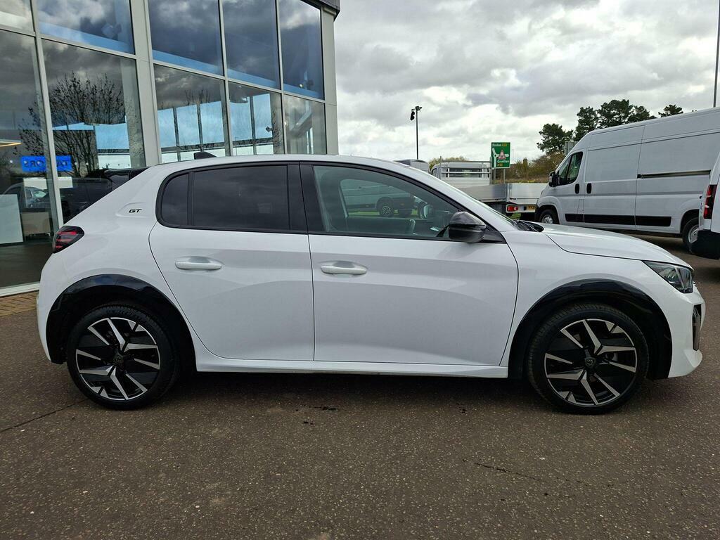 Peugeot 208 1.2 Gt E-dsc6 Euro 6 Ss FY25BHW White #2