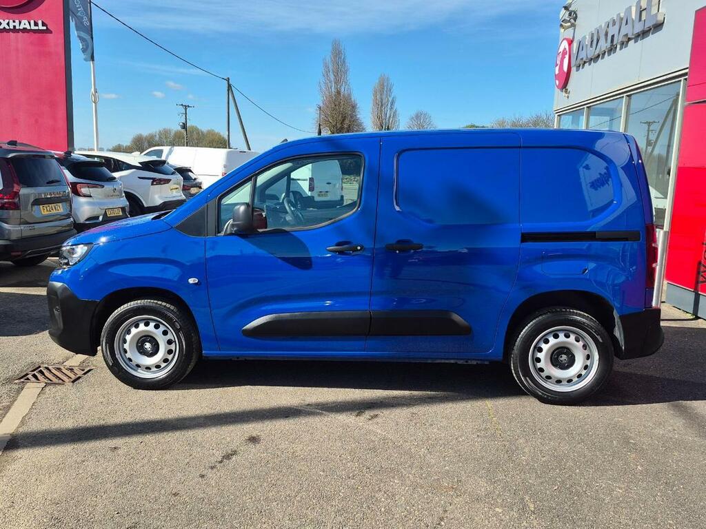 Vauxhall Combo 1.5 Turbo D 2300 Prime Panel Van Swb Euro 6 S S DU25ZNM Blue #4