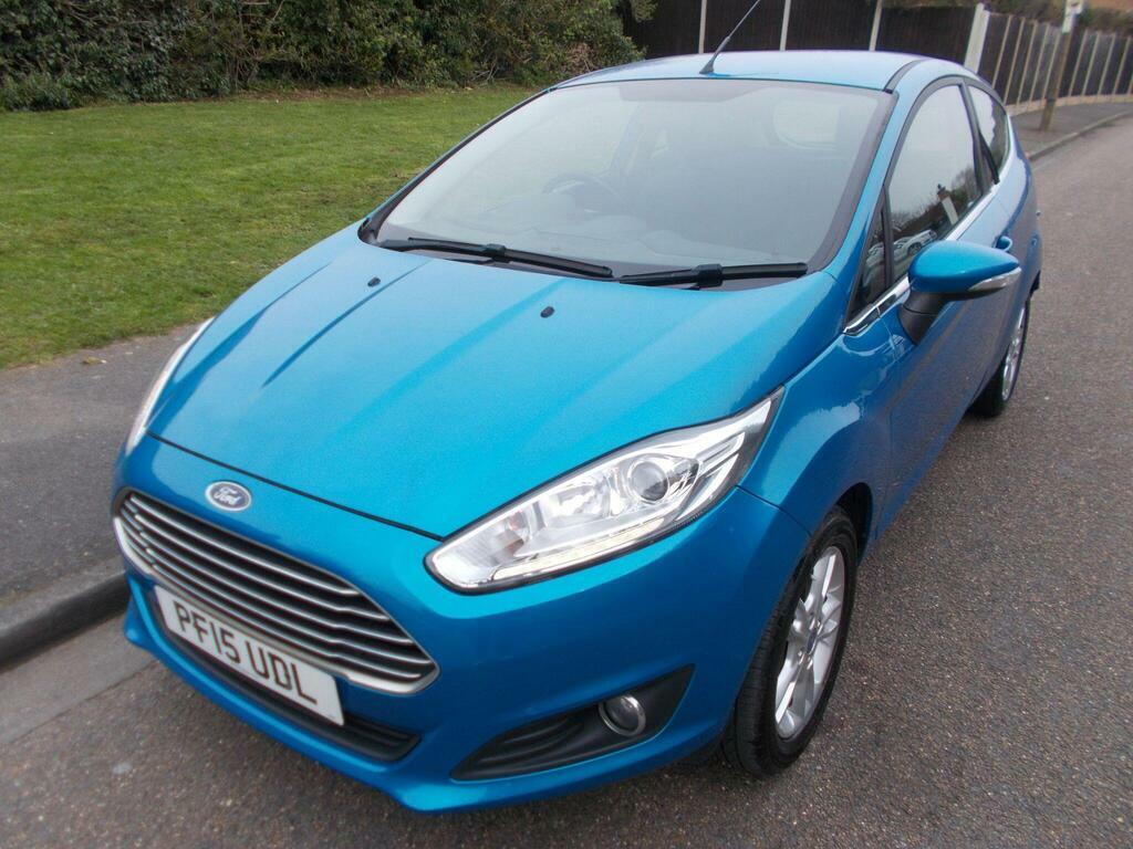 Ford Fiesta 1.25 Zetec Euro 6 Blue