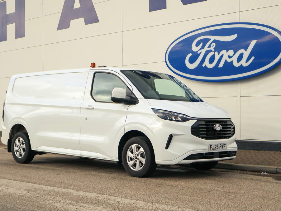 Ford Transit Custom 2.0 Ecoblue 136Ps H1 Van Limited White