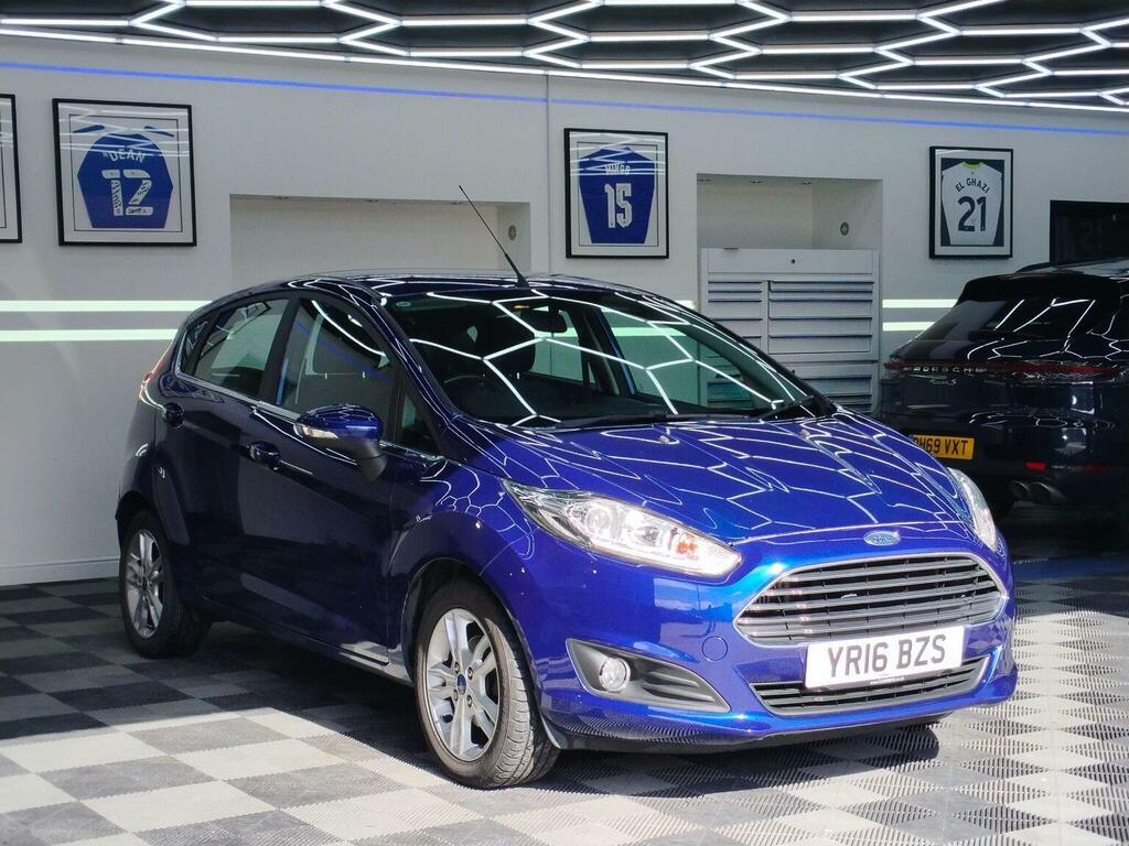 Ford Fiesta Hatchback 1.0T Ecoboost Zetec Powershift Euro 6 Blue