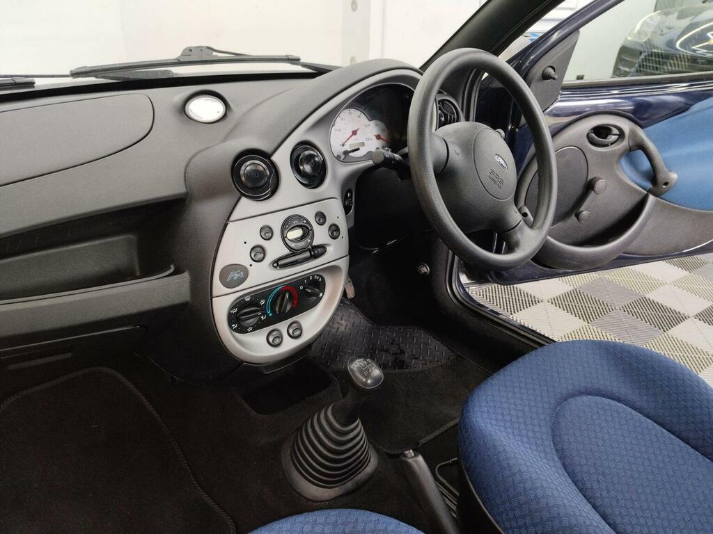 Ford KA 1.3L Null Red #10