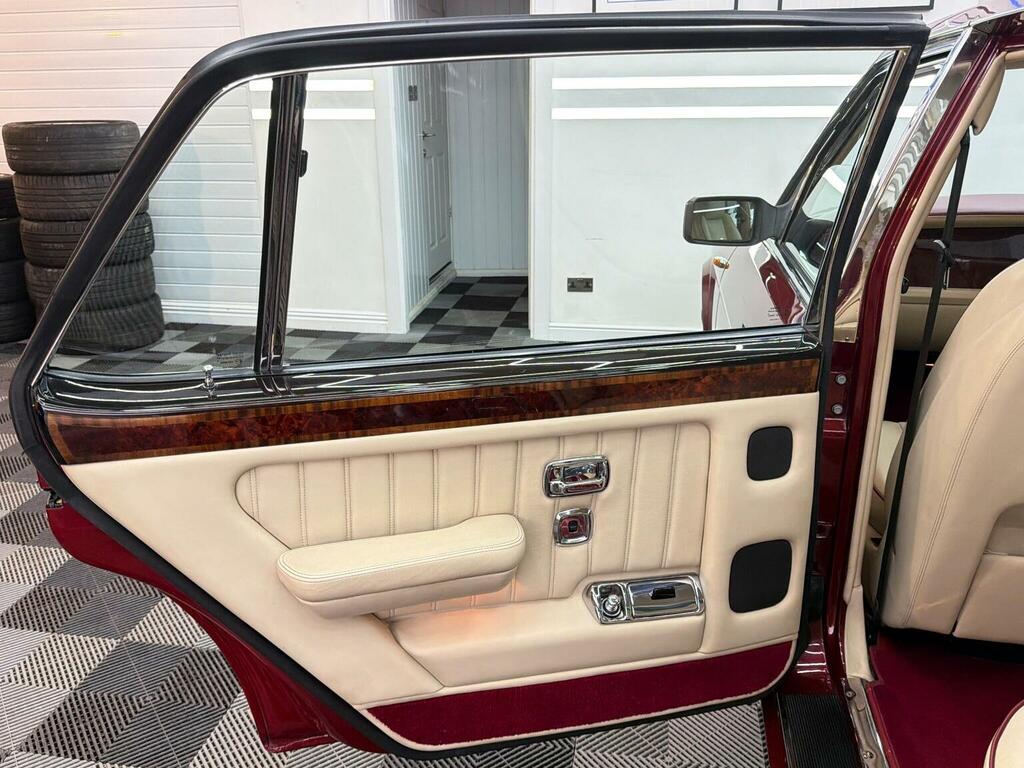 Bentley Turbo R Fuel Injection Blue #19