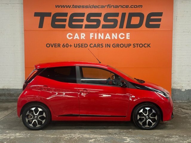 Toyota Aygo Vvt-i X-trend Hatchback Red