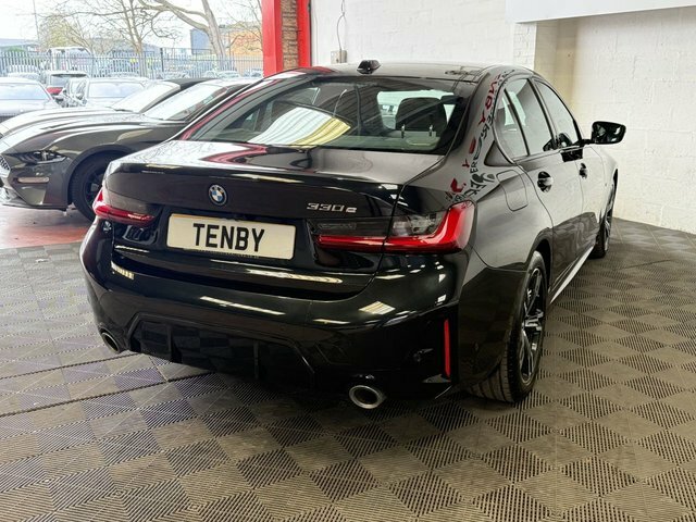 BMW 3 Series Automatic HN72VZU Black #5