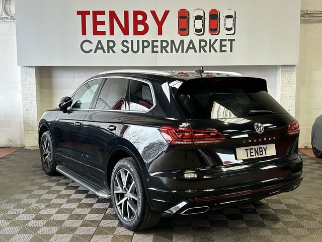 Volkswagen Touareg Automatic FL19OHJ Black #6