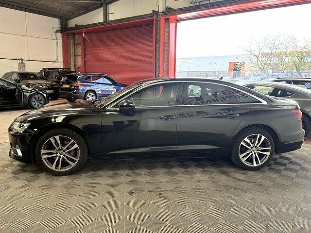 Audi A6 Saloon Automatic CV69NJO Black #3