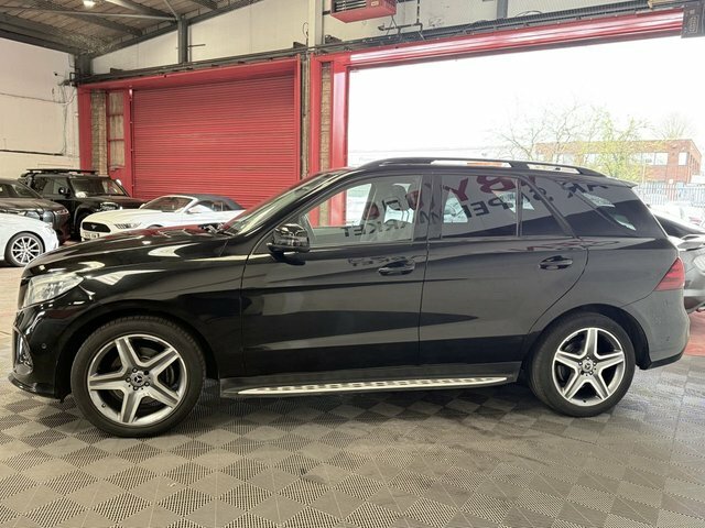 Mercedes-Benz GLE Class Automatic BU67ZWE Black #3