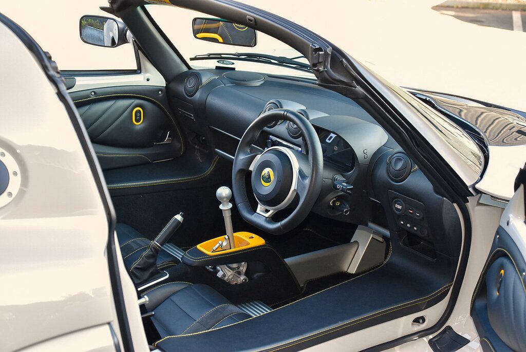 Lotus Exige Sport 390 Final Edition U382 Ulez Grey