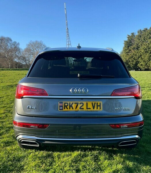 Audi Q5 Tfsi E S Line Grey #2