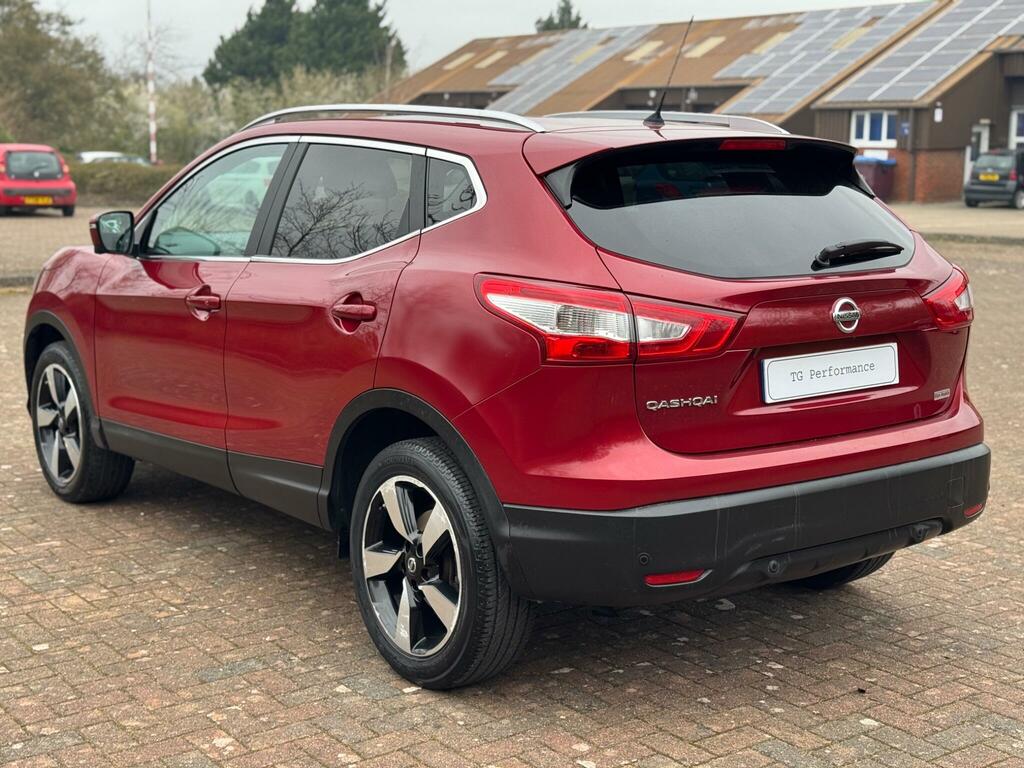 Nissan Qashqai 1.2 Dig-t N-tec Xtron 2Wd Euro 5 Ss Red #2
