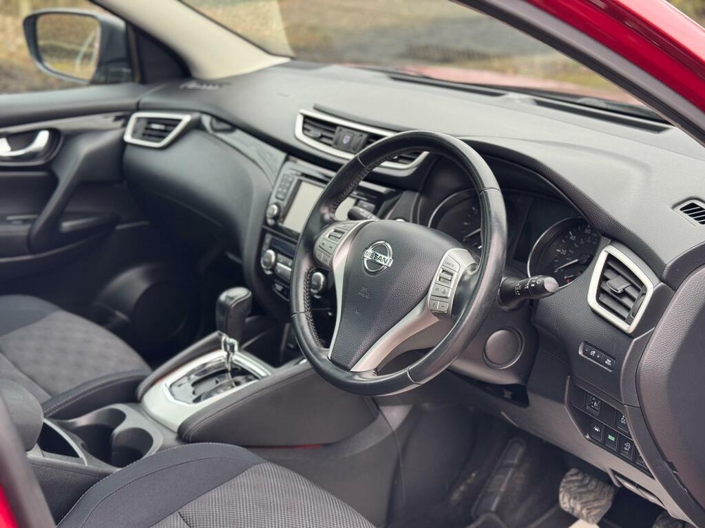 Nissan Qashqai 1.2 Dig-t N-tec Xtron 2Wd Euro 5 Ss Red #3