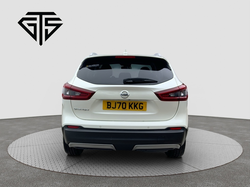 Nissan Qashqai Dci N-connecta White #4