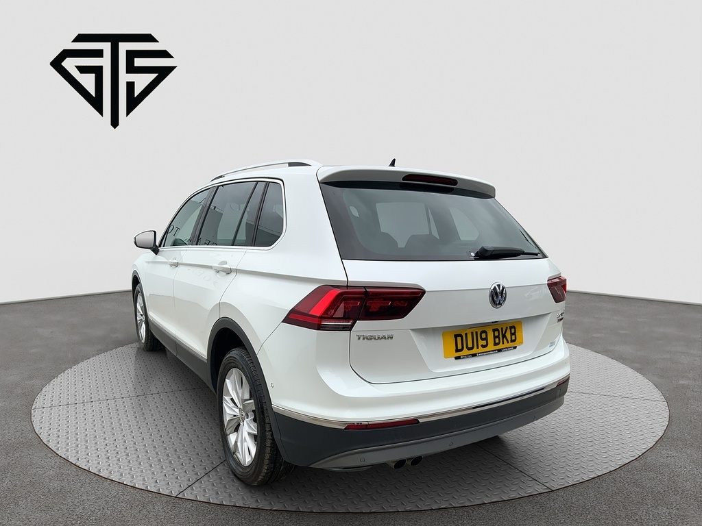 Volkswagen Tiguan Tdi 4Motion Highline DU19BKB White #5