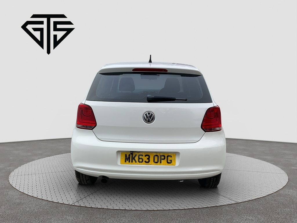 Volkswagen Polo Tsi White #4
