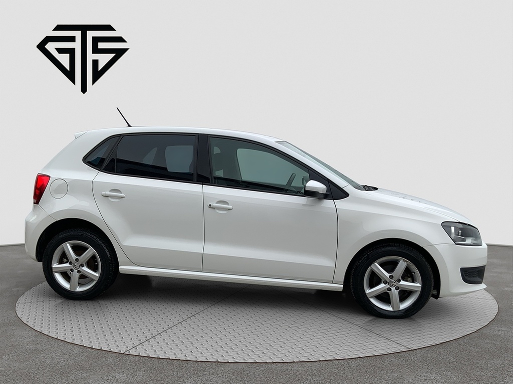 Volkswagen Polo Tsi White #2