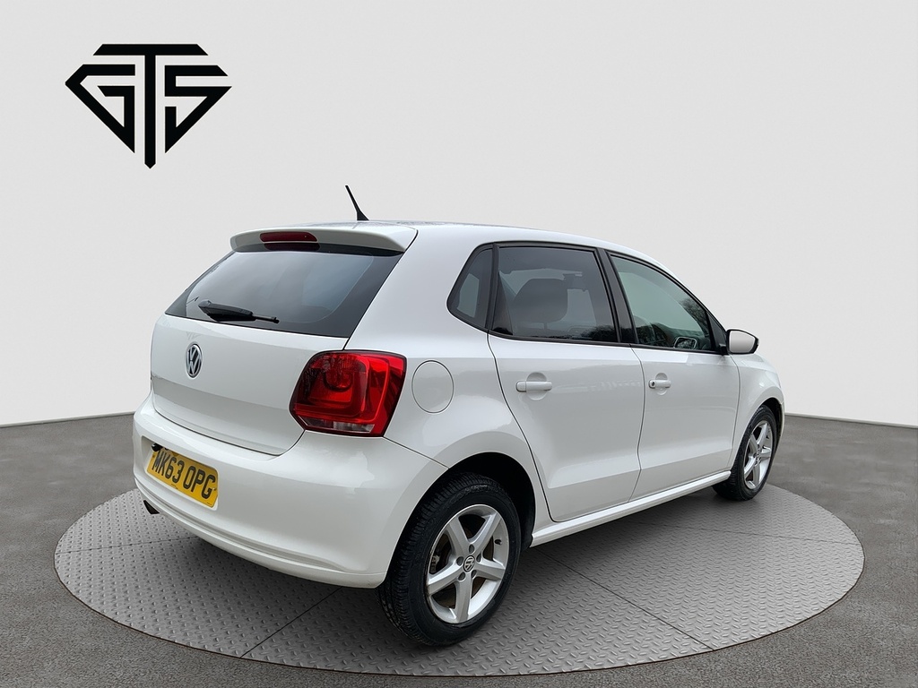 Volkswagen Polo Tsi White #3
