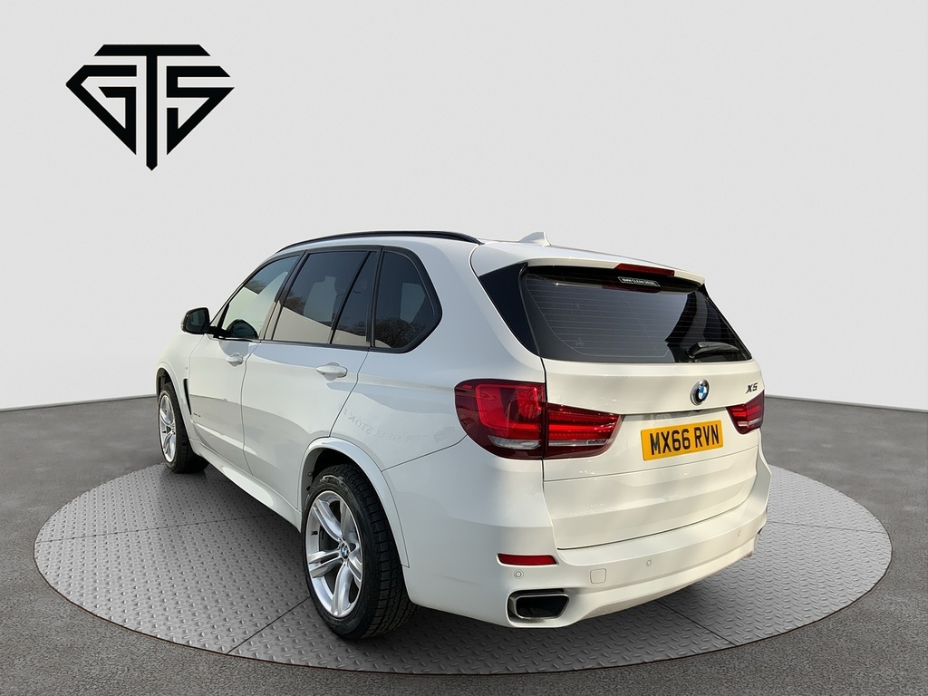 BMW X5 Xdrive35d M Sport MX66RVN White #5