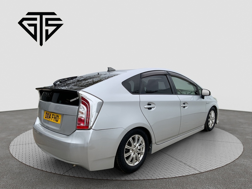 Toyota Prius S Silver #3