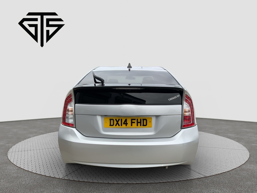 Toyota Prius S Silver #4