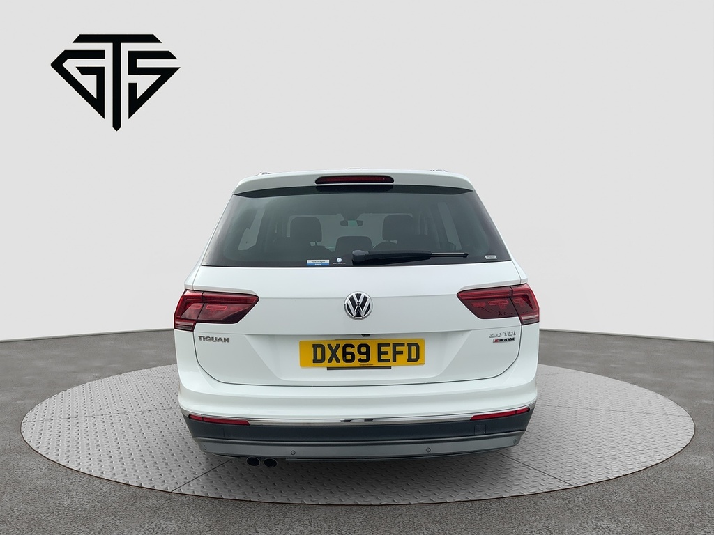 Volkswagen Tiguan Tdi 4Motion Highline 4Wd DX69EFD White #4