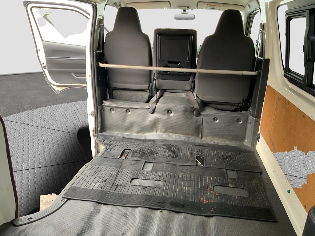 Toyota HiAce Minibus Black #19