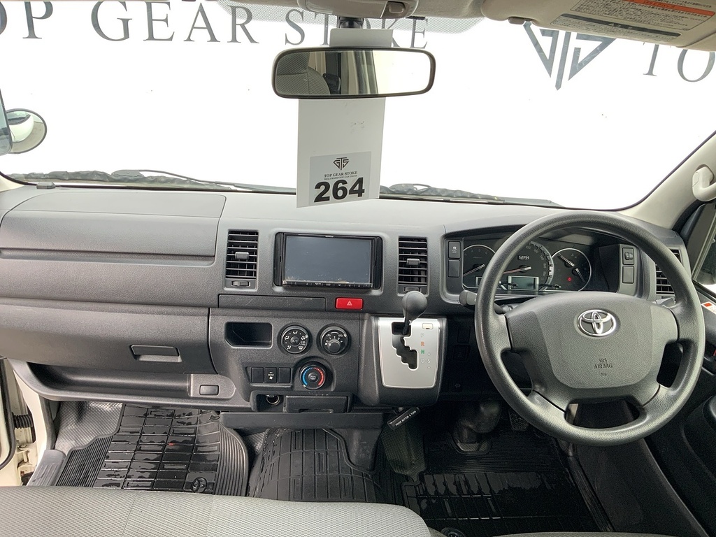 Toyota HiAce Minibus Black #11