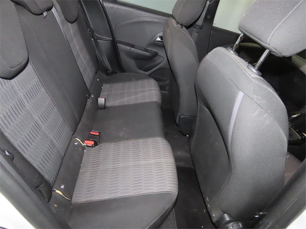 Vauxhall Corsa Se Edition DS22JJX White #3